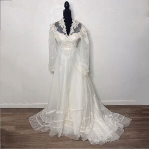 Vintage 1970s wedding dress